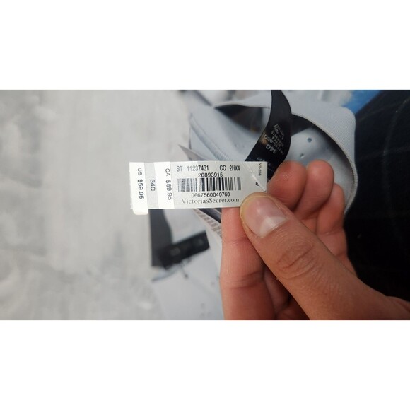 Victoria's Secret 34C Sterling VSX Featherweight Max Front Close Sports Bra NWT - Picture 4 of 4